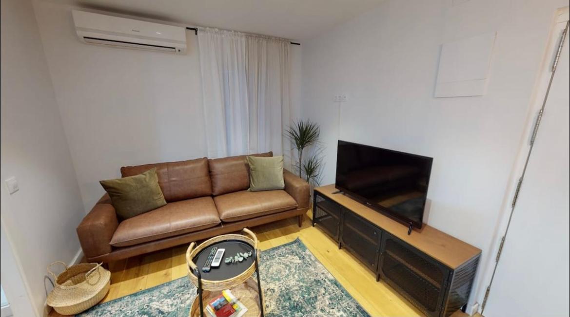 Edsam Eucalipto Madrid Apartment Exterior photo